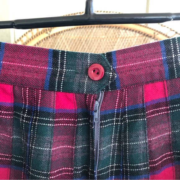 Vintage 80s/90s Red/Green Tartan Plaid Mid-Length Skirt by Aljean Size 14 - Picture 3 of 5